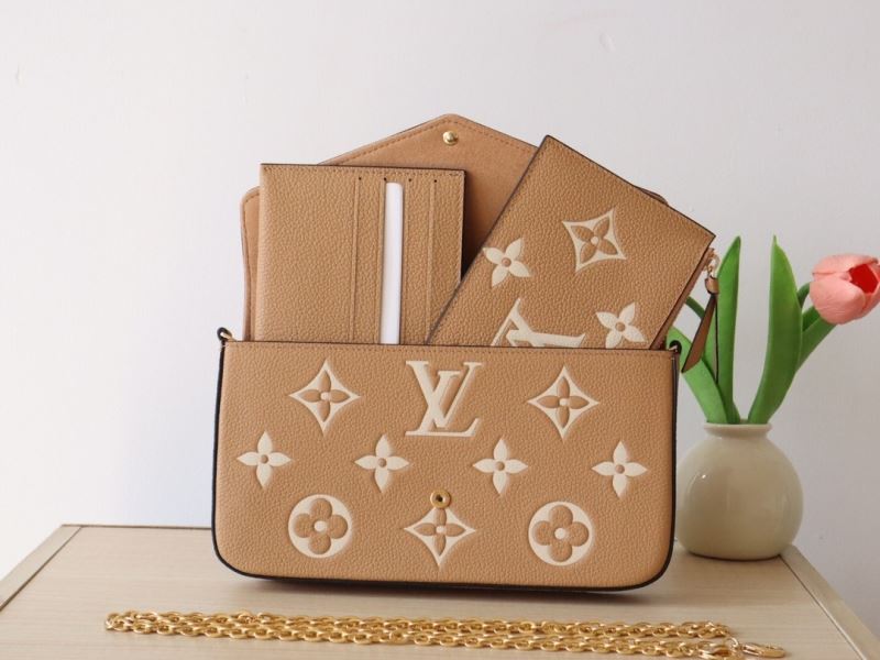 LV Purse